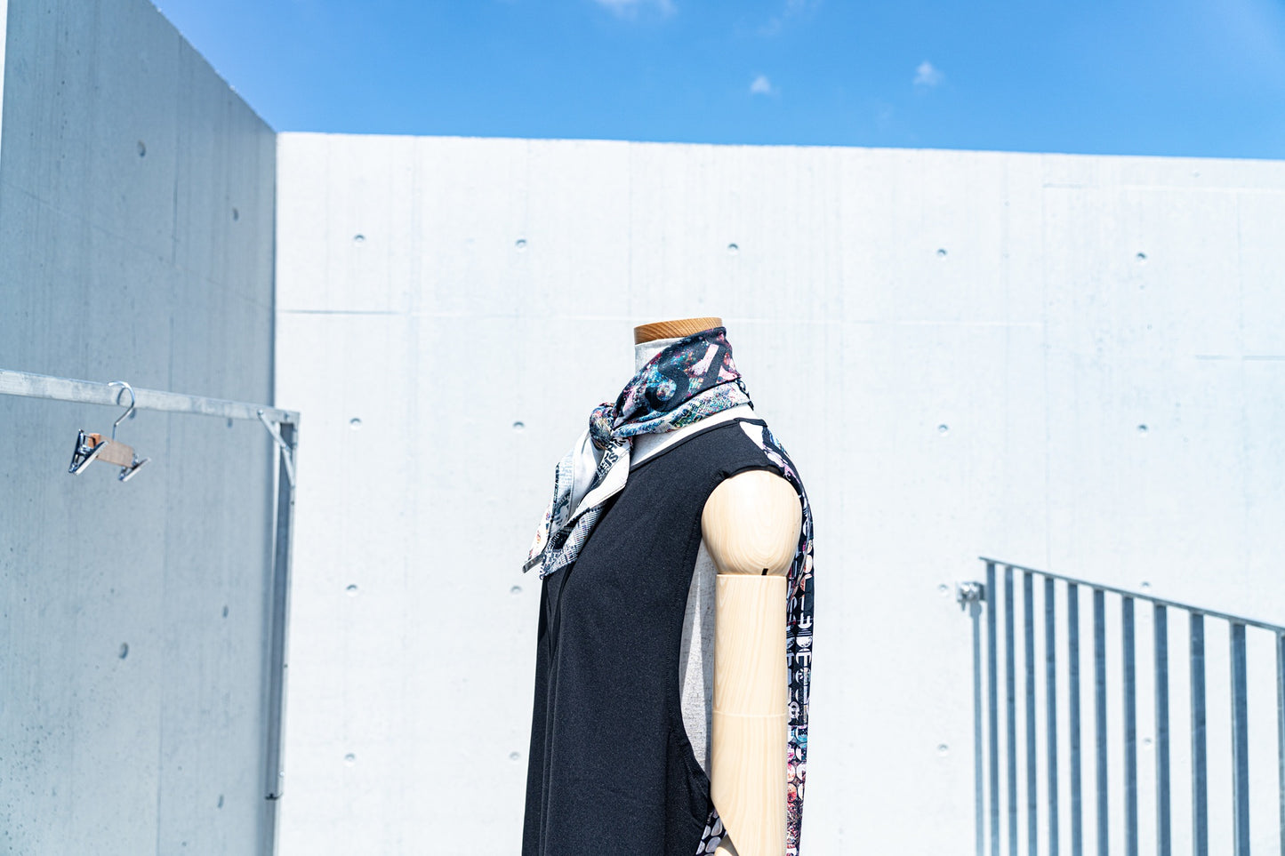 スカーフ60×60 E